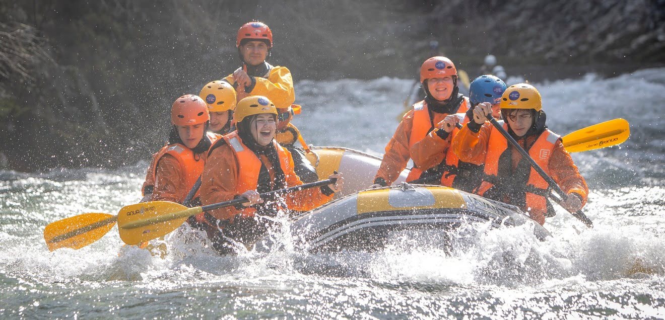 Imagem2 = /tour-rafting-01.jpg